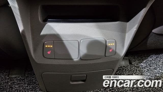 Kia All New Carnival Luxury, 2016 19