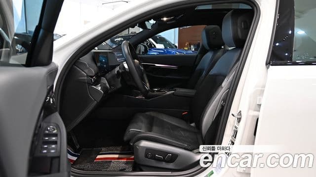 BMW 5시리즈 (G60) 530i xDrive M Sport, 2024 12