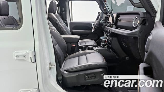 Jeep Wrangler (JL) 2.0 Sahara Power top 4도어, 2024 11