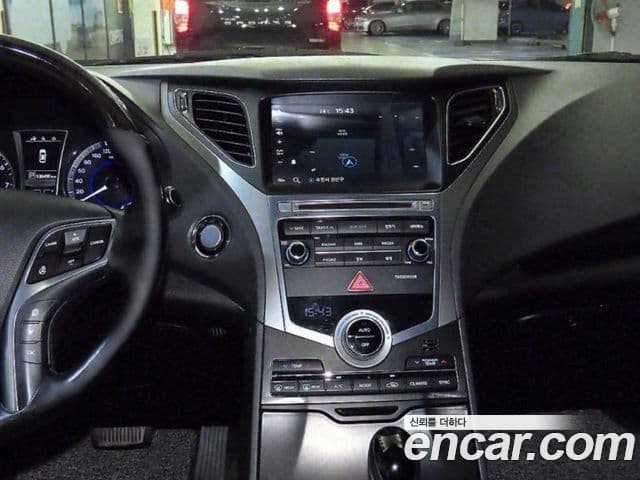 Hyundai Grandeur HG Modern, 2015 15