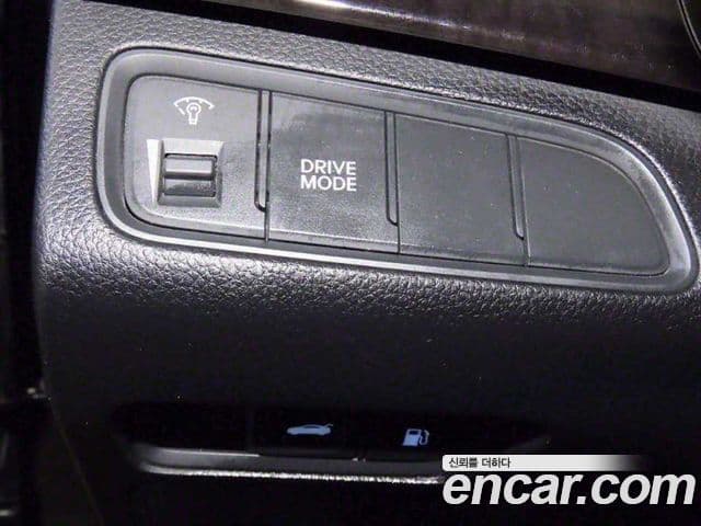 Hyundai Grandeur HG Modern, 2015 16