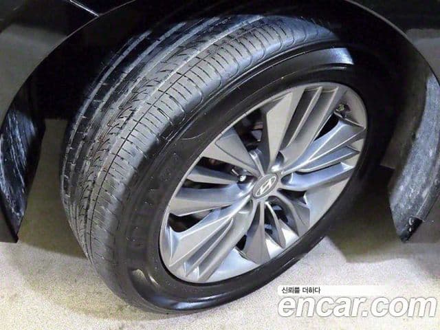 Hyundai Grandeur HG Modern, 2015 11