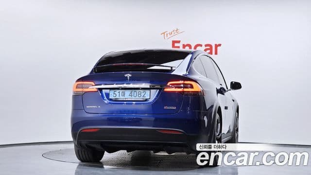 Tesla модель X, 2019 4
