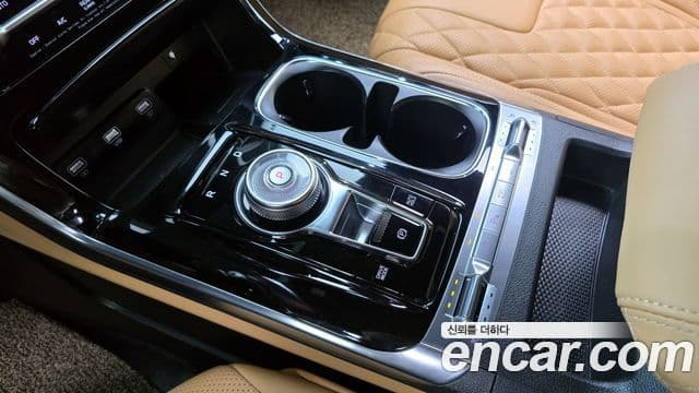 Kia Carnival 4세대 9인승 High Limousine(компания по спецнадстройкам), 2021 9