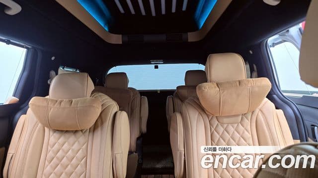 Kia Carnival 4세대 9인승 High Limousine(компания по спецнадстройкам), 2021 18