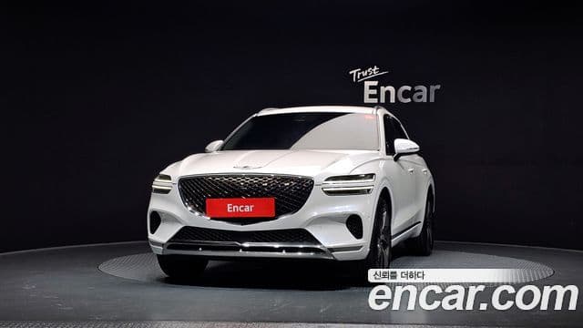Genesis GV70, 2024 3