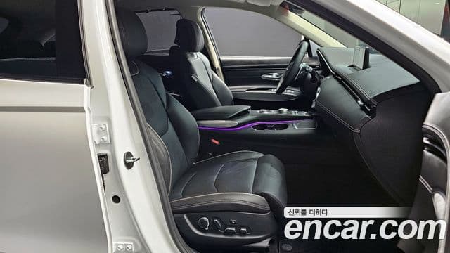 Genesis GV70, 2024 10