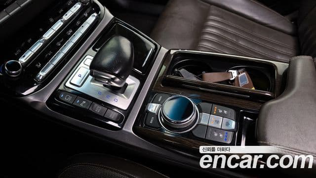 Genesis EQ900 Premium Luxury, 2016 9