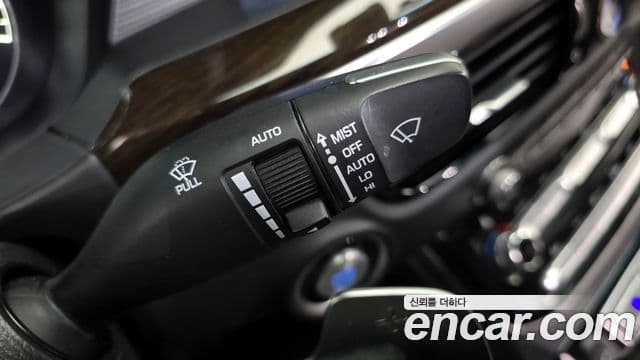 Genesis EQ900 Premium Luxury, 2016 18