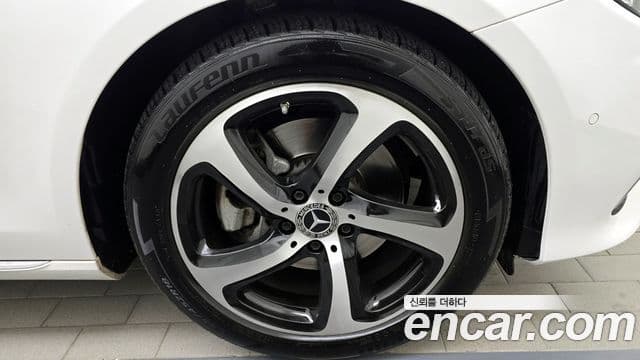 Mercedes-Benz E-класс W213 Avantgarde, 2020 все фото