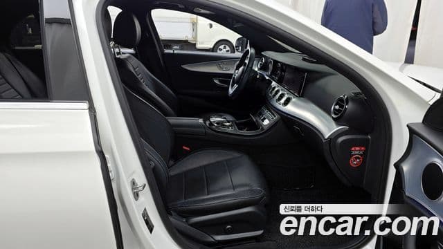 Mercedes-Benz E-класс W213 Avantgarde, 2020 11