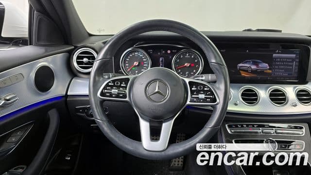 Mercedes-Benz E-класс W213 Avantgarde, 2020 13