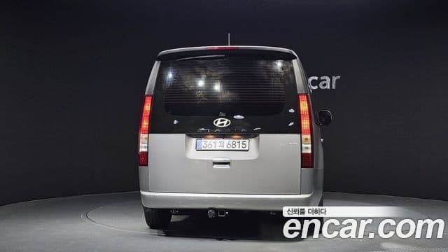 Hyundai Staria Modern, 2025 4