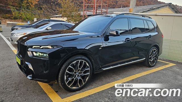 BMW X7 (G07) xDrive 40i M Sport 6인승, 2024 2