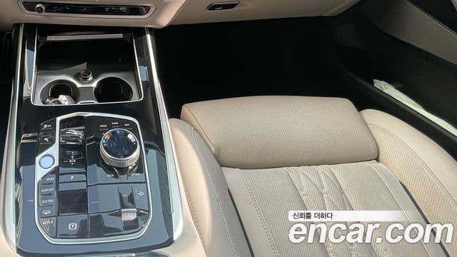 BMW X7 (G07) xDrive 40i M Sport 6인승, 2024 7