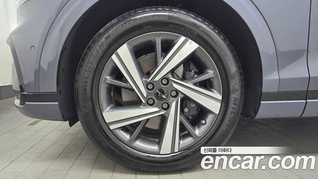 Genesis GV70, 2025 все фото