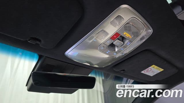 Genesis GV70, 2025 18