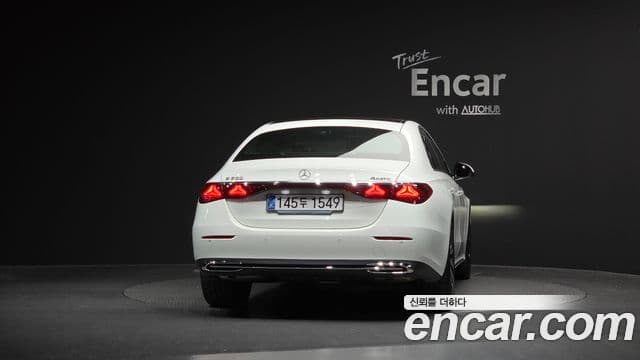 Mercedes-Benz E-класс W214 Exclusive, 2025 4