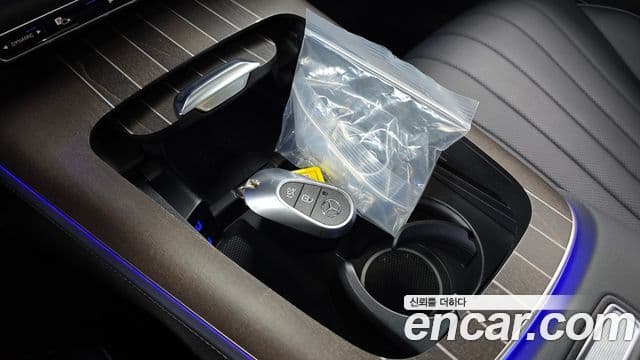 Mercedes-Benz E-класс W214 Exclusive, 2025 9