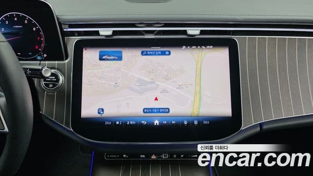 Mercedes-Benz E-класс W214 Exclusive, 2025 14