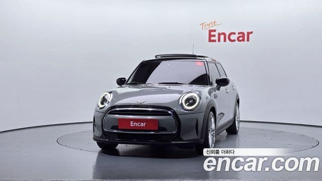 Mini Cooper 3세대, 2022 3