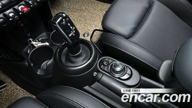 Mini Cooper 3세대, 2022 9