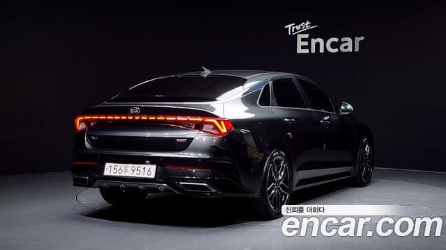 Kia K5 3세대 Signature, 2020 2