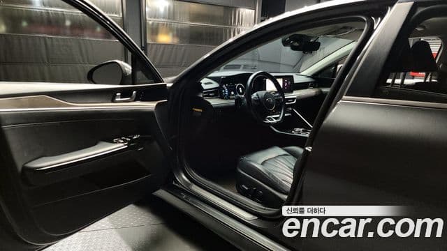 Kia K5 3세대 Signature, 2020 10