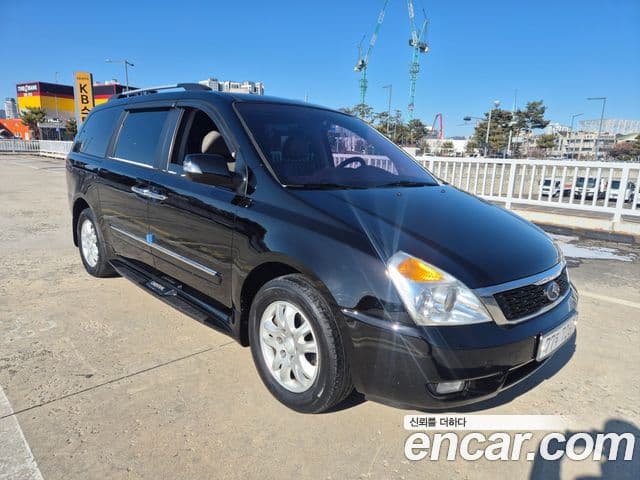 Kia Carnival R топовая версия, 2013 1