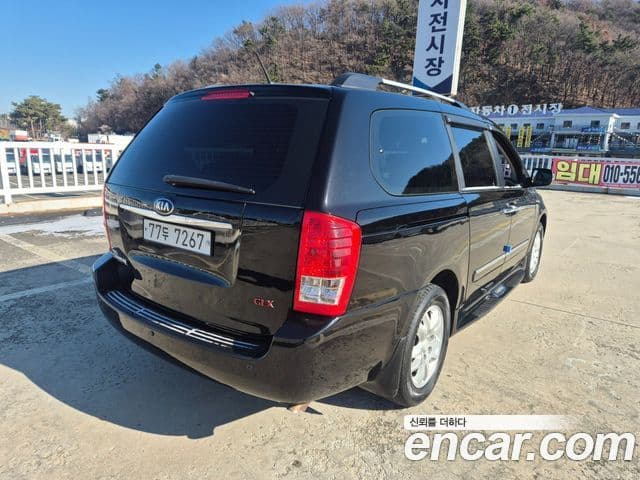 Kia Carnival R топовая версия, 2013 4