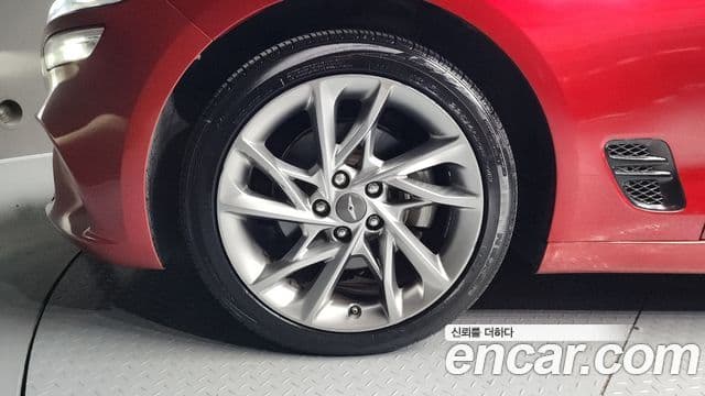 Genesis The / новый New G70, 2022 все фото