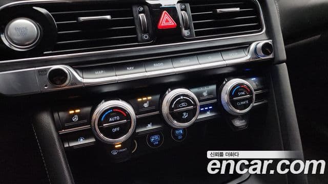 Genesis The / новый New G70, 2022 16