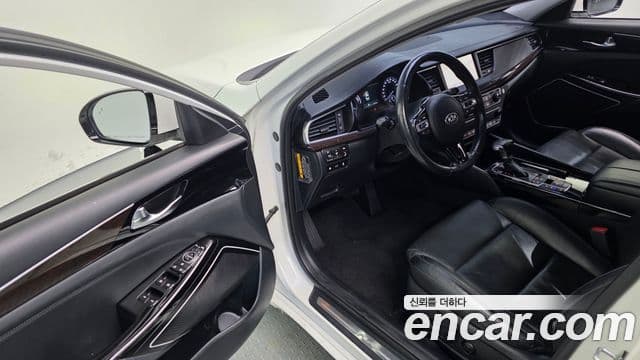 Kia All New K7 гибрид Prestige, 2017 11