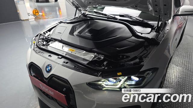 BMW i4 eDrive40 M Sport Pro, 2024 6