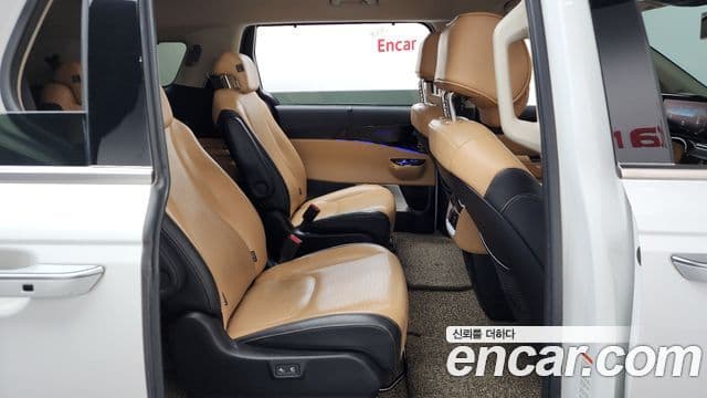 Kia Carnival 4세대 Signature, 2021 12