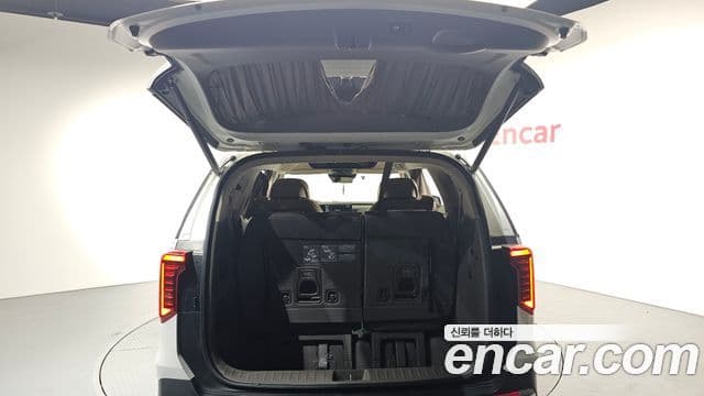 Kia The / новый New Carnival 4세대 Signature, 2024 21