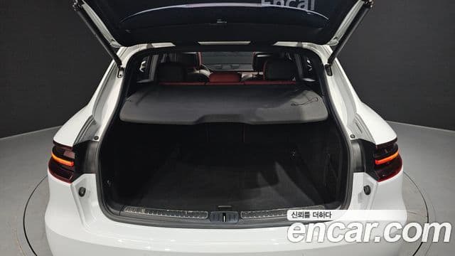 Porsche Macan 95B, 2017 20