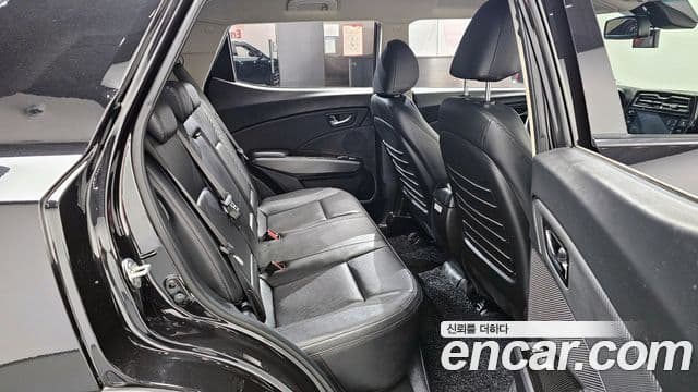 KG모빌리티(SsangYong) Tivoli Air 1.5 A3 2WD, 2022 12