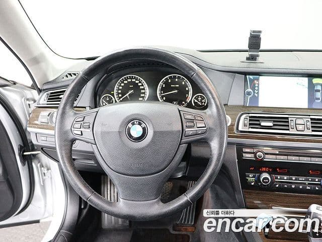BMW 7시리즈 (F01), 2011 15