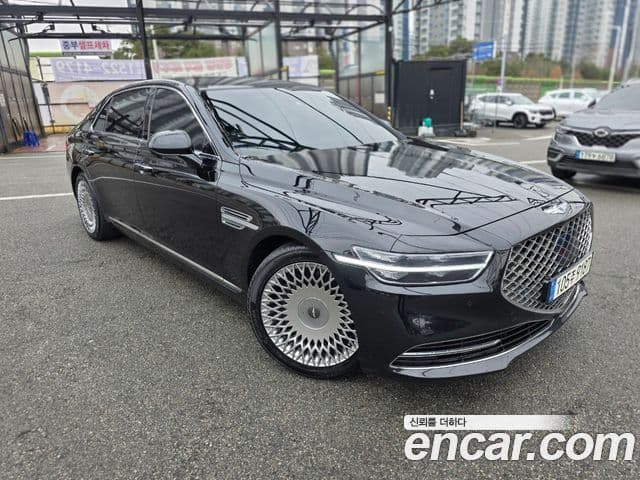 Genesis G90 Premium Luxury, 2021 3