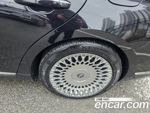 Genesis G90 Premium Luxury, 2021 19