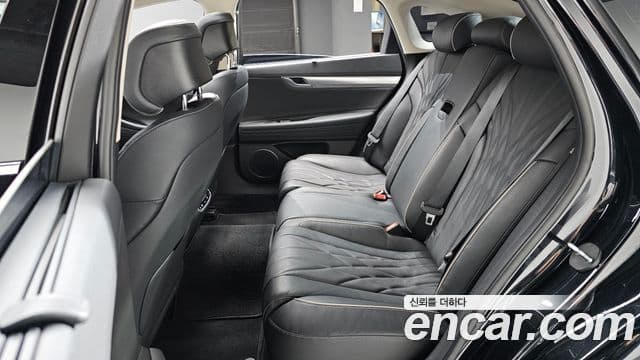 Genesis G80 (RG3) бензин 2.5 турбо AWD, 2021 12