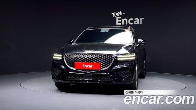 Genesis GV70, 2021 3