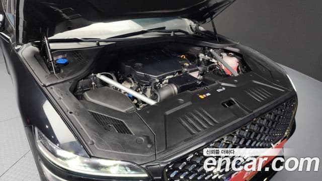 Genesis GV70, 2021 6