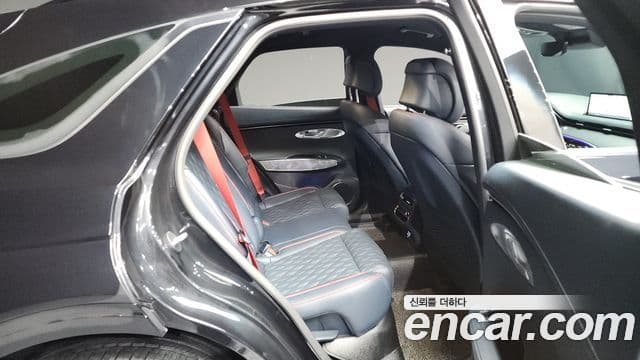 Genesis GV70, 2021 12