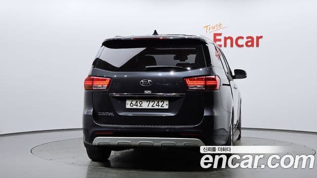 Kia All New Carnival Prestige, 2016 4