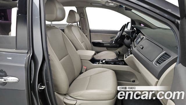 Kia All New Carnival Prestige, 2016 11