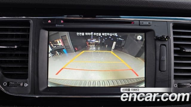 Kia All New Carnival Prestige, 2016 15