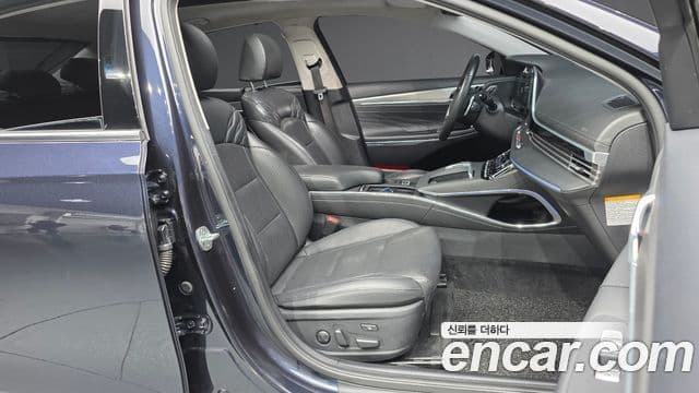 Hyundai The / новый New Grandeur IG гибрид Calligraphy, 2021 11