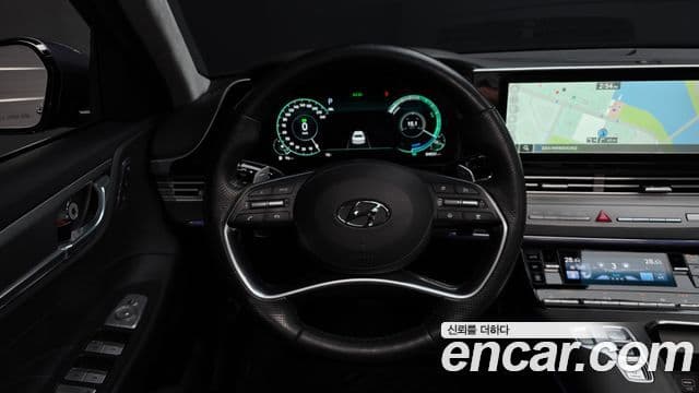 Hyundai The / новый New Grandeur IG гибрид Calligraphy, 2021 13